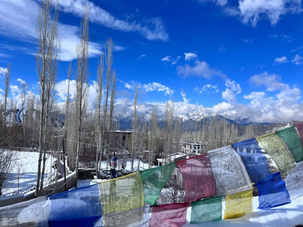 Ladakh Country Inn Leh Esterno foto